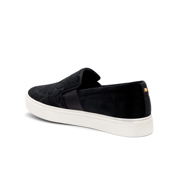 The Swift - Black Velvet Embroidery