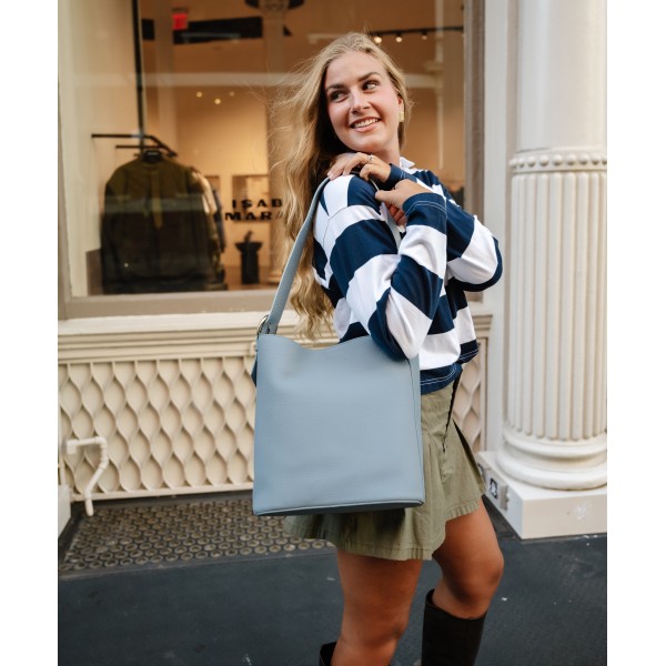 Avery Bucket Bag